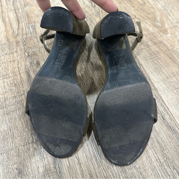 Olive Green Suede Block Heel Sandals - Picture 4 of 4